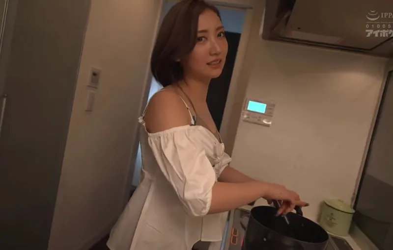 Cậu em Ông xã trúng độc đắc và người vợ của anh trai có chiếc lưỡi điêu luyện