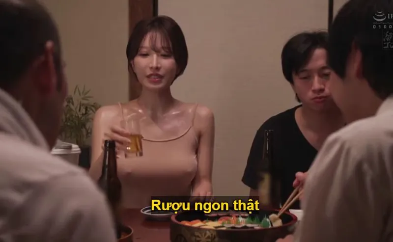 Bà xã gạ làm tình cả gia đình ông chồng vì anh xã dẫn về quê rồi bỏ bê dam dang sml