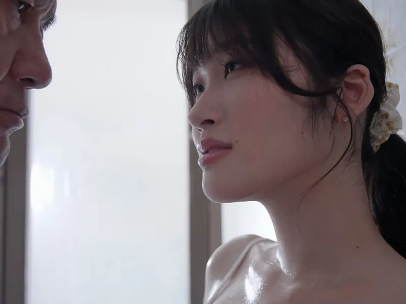 Người chồng bỏ bê, bà xã được ông chú giúp thỏa mãn cơn dâm dục lồn